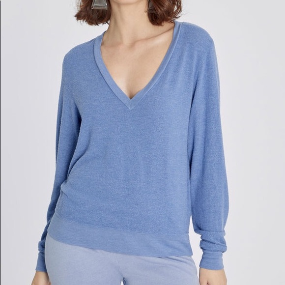 Wildfox Sweaters - NWT Wildfox Dusk Blue Baggy Beach Jumper Deep V Sweatshirt